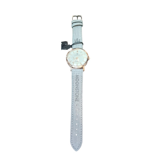 Moonstone Watch: A Fusion of Timeless Elegance and Lunar Inspiration
