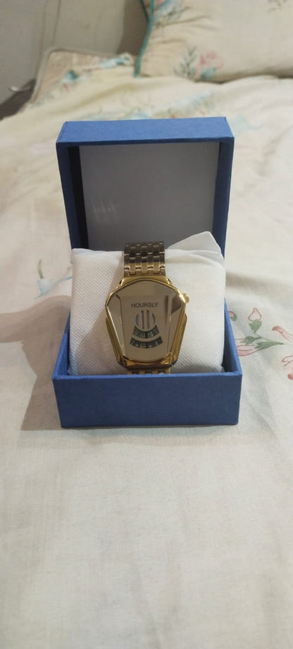 Luxury Locomotive Watch HOURSLY Brand Trend Cool Men’s Wrist Watch Stainless Steel Technology Fashion Quartz Watch For Men